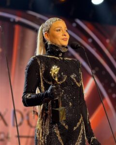 536946_0-240x300.jpg (240×300)